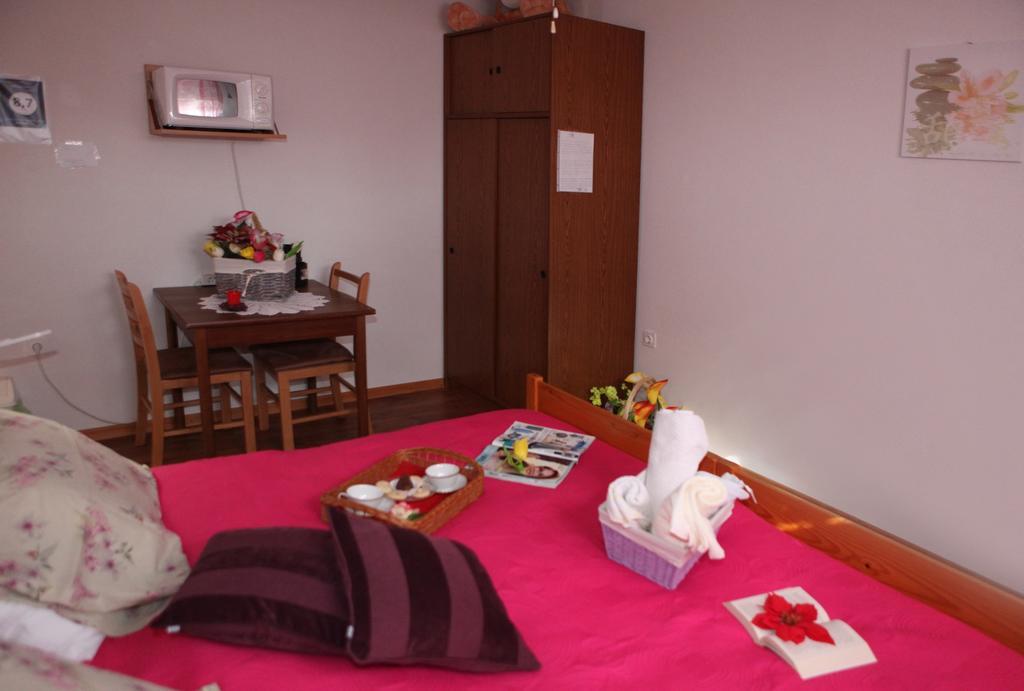 Apartments Adelita Porec Bagian luar foto