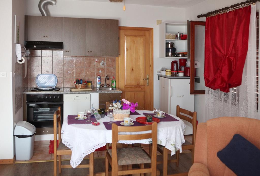 Apartments Adelita Porec Bagian luar foto