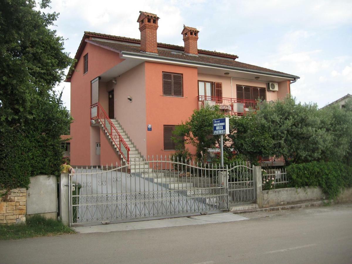 Apartments Adelita Porec Bagian luar foto